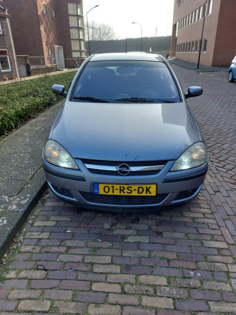 Opel Corsa 1.4 3D 2005, Voorwielaandrijving, Metallic lak, Origineel Nederlands, Handgeschakeld