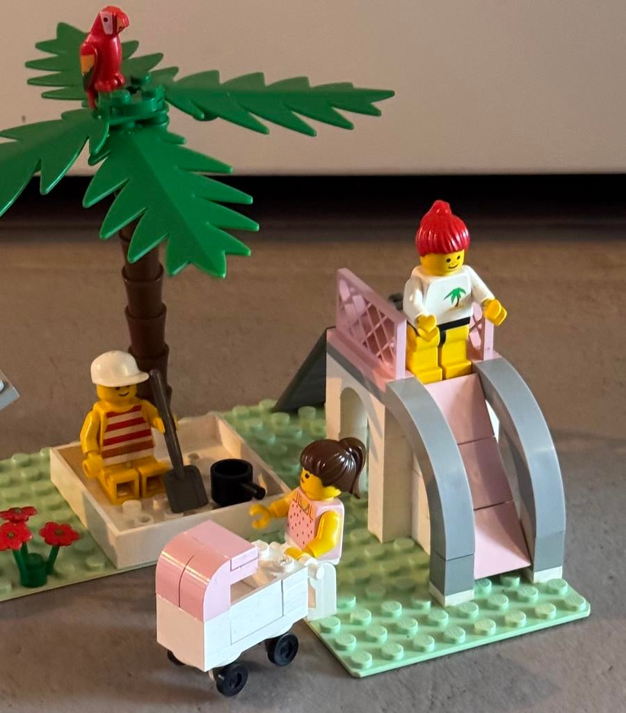 Vintage LEGO Paradisa 6403 Speeltuin, Kinderen en Baby's, Speelgoed | Duplo en Lego, Ophalen of Verzenden, Gebruikt, Complete set