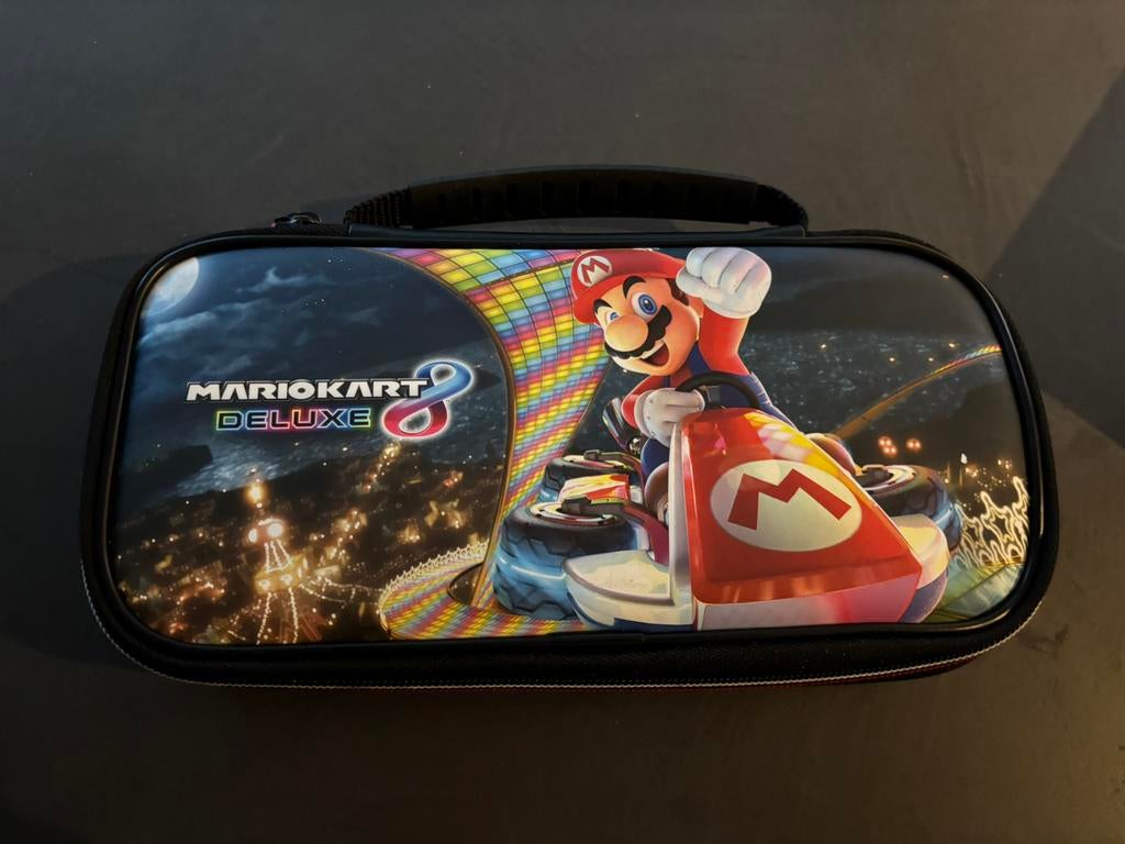 Mario Kart 8 Deluxe Opberghoes Nintendo Switch, Spelcomputers en Games, Spelcomputers | Nintendo Portables | Accessoires, Ophalen of Verzenden