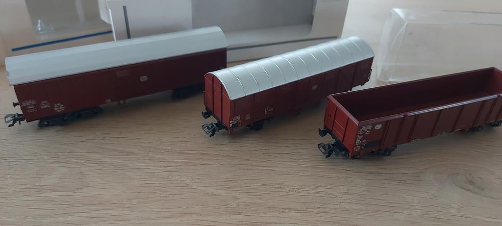 3 Märklin DB goederenwagens artnr's 4324+4690+47264 in vvp, Wisselstroom, Wagon, Ophalen of Verzenden, Zo goed als nieuw
