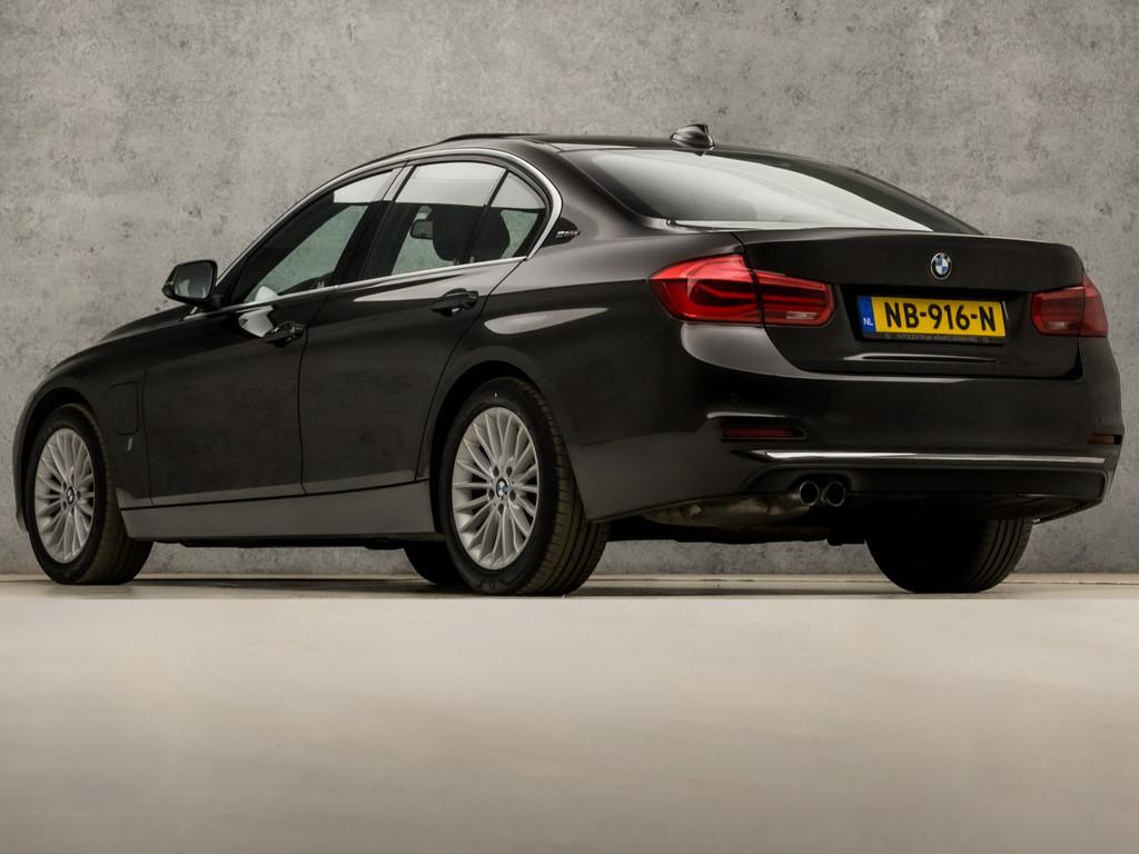BMW 3 Serie 330e High Executive 252Pk Automaat (SCHUIFDAK, G, Auto's, Automaat, Achterwielaandrijving, Gebruikt, 4 cilinders