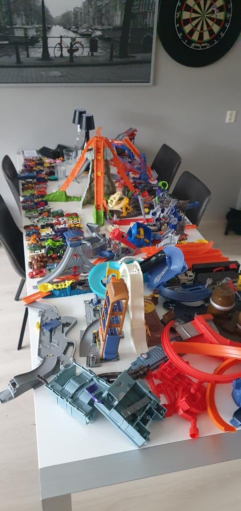Grote verzameling Hot Wheels banen en auto's, Kinderen en Baby's, Speelgoed | Overig, Jongen, Ophalen
