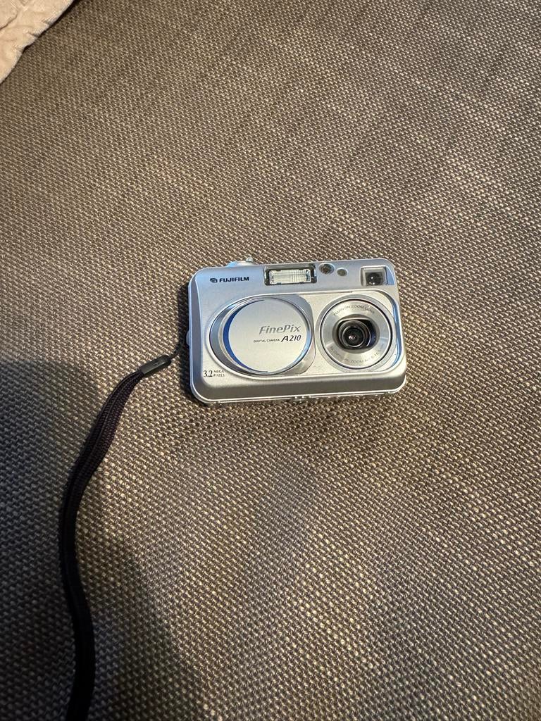 Fujifilm FinePix A210 digitale camera, Audio, Tv en Foto, Fotocamera's Digitaal, Gebruikt, Compact, Fuji, Minder dan 4 keer, Ophalen of Verzenden