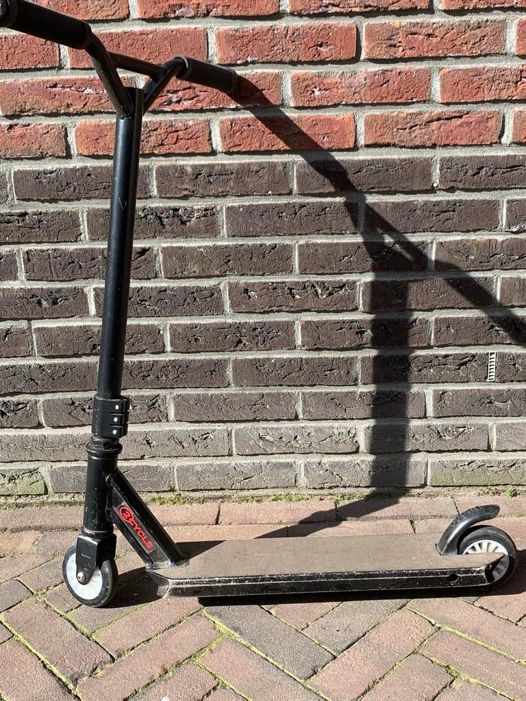 2cycle Stuntstep Zwart - Gebruikt, Fietsen en Brommers, Steps, Ophalen, Gebruikt, Gewone step