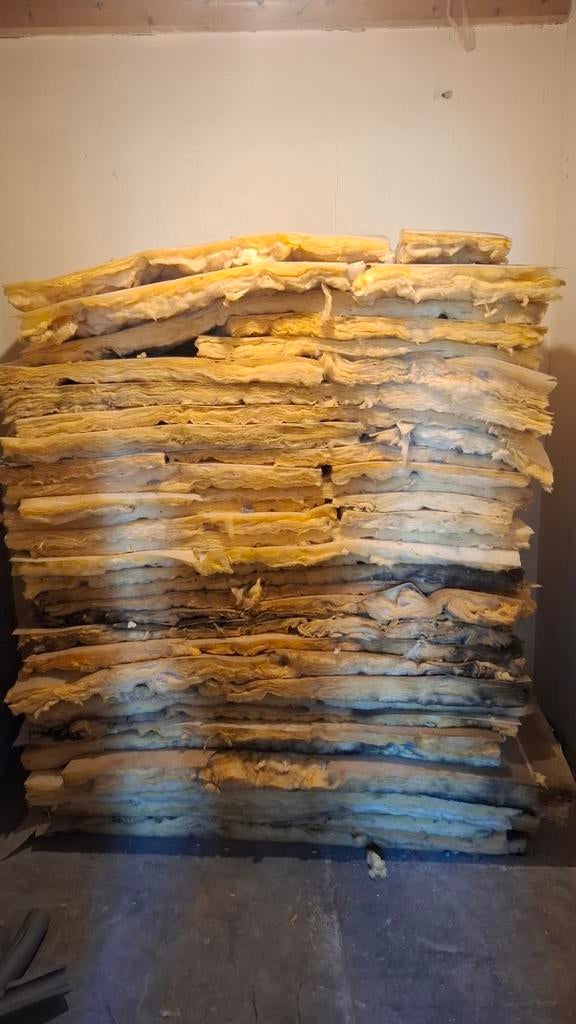 Glaswol dekens.  Ongeveer 32 stuks GRATIS, Ophalen, Glaswol