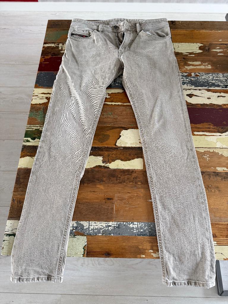 jeans Diesel, Overige jeansmaten, Ophalen of Verzenden, Gedragen, Overige kleuren