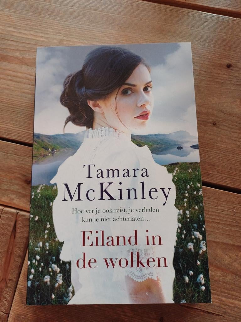 Tamara McKinley, Eiland in de wolken, Boeken, Romans, Ophalen of Verzenden
