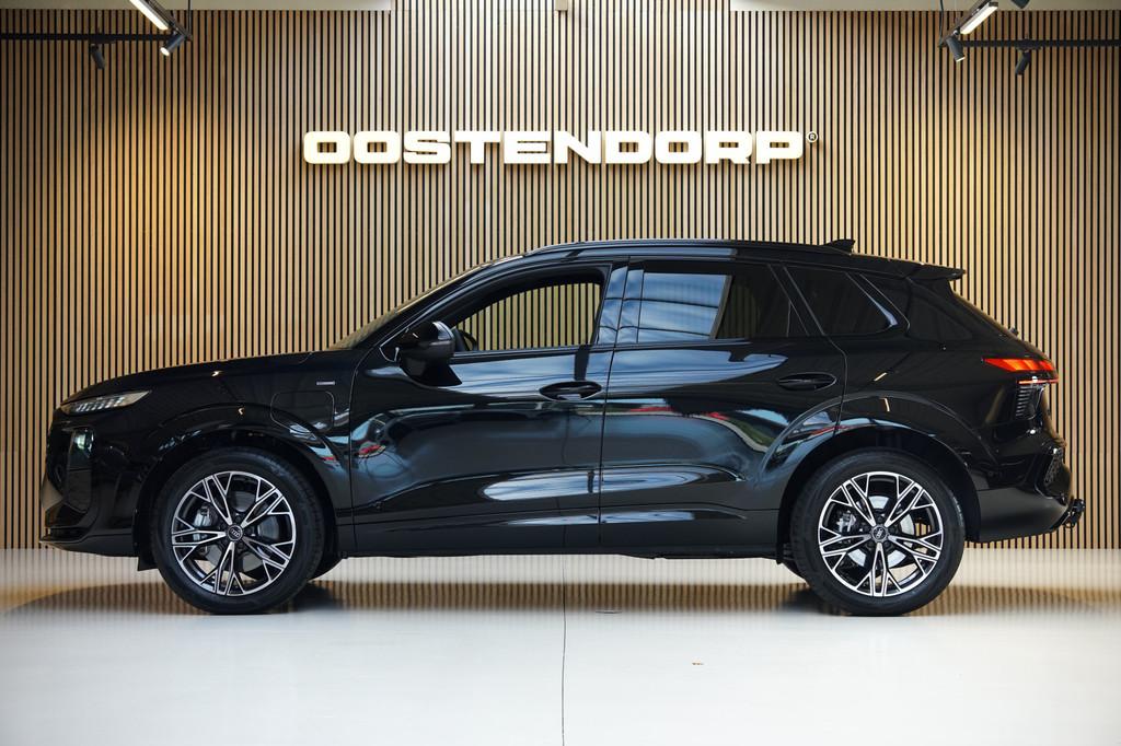 Audi Q3 1.5/272pk 200kW e-hybrid S-Line Blackstyle|2026|PDC+, Zwart, 4 cilinders, Zwart, 59 km/l
