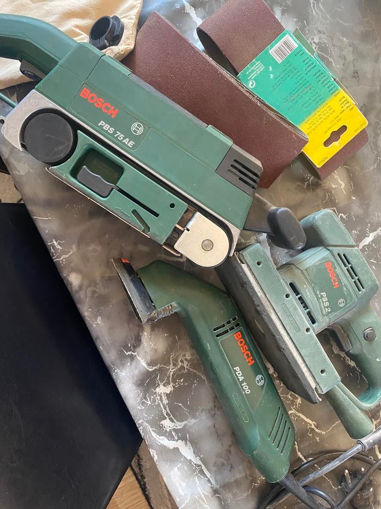3 bosch machines, Doe-het-zelf en Verbouw, Gereedschap | Schuurmachines, Zo goed als nieuw, Vlakschuurmachine, Minder dan 600 watt