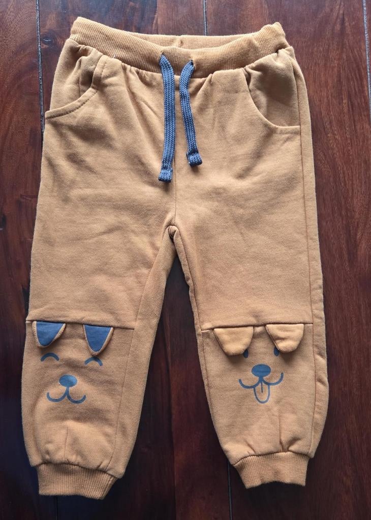 Jogging broekje hond maat 92, Ophalen of Verzenden, Nieuw, Broek