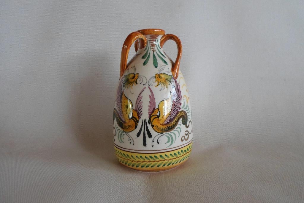 Majolica Vaasje Draken 18e Eeuw, Antiek en Kunst, Antiek | Keramiek en Aardewerk, Ophalen of Verzenden