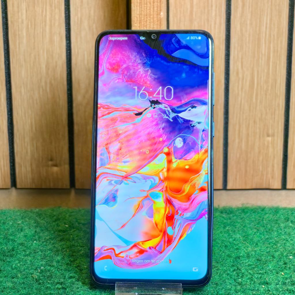 Samung A70 128GB - In Nette Staat, Samsung, Zo goed als nieuw, Support@Samsung.com, 129, Samsung-ro, Yeongtong-gu
Suwon-si, Gyeonggi-do 16677
South Korea