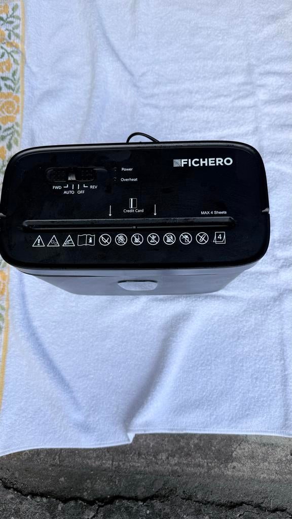 Fichero papierversnipperaar compact, Ophalen, Gebruikt