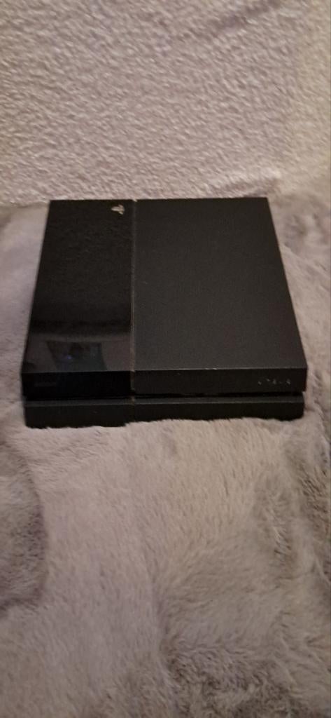 3 playstation's met 8 controlers en 8 spellen, Spelcomputers en Games, Spelcomputers | Sony PlayStation 4, Ophalen, 500 GB, Zo goed als nieuw