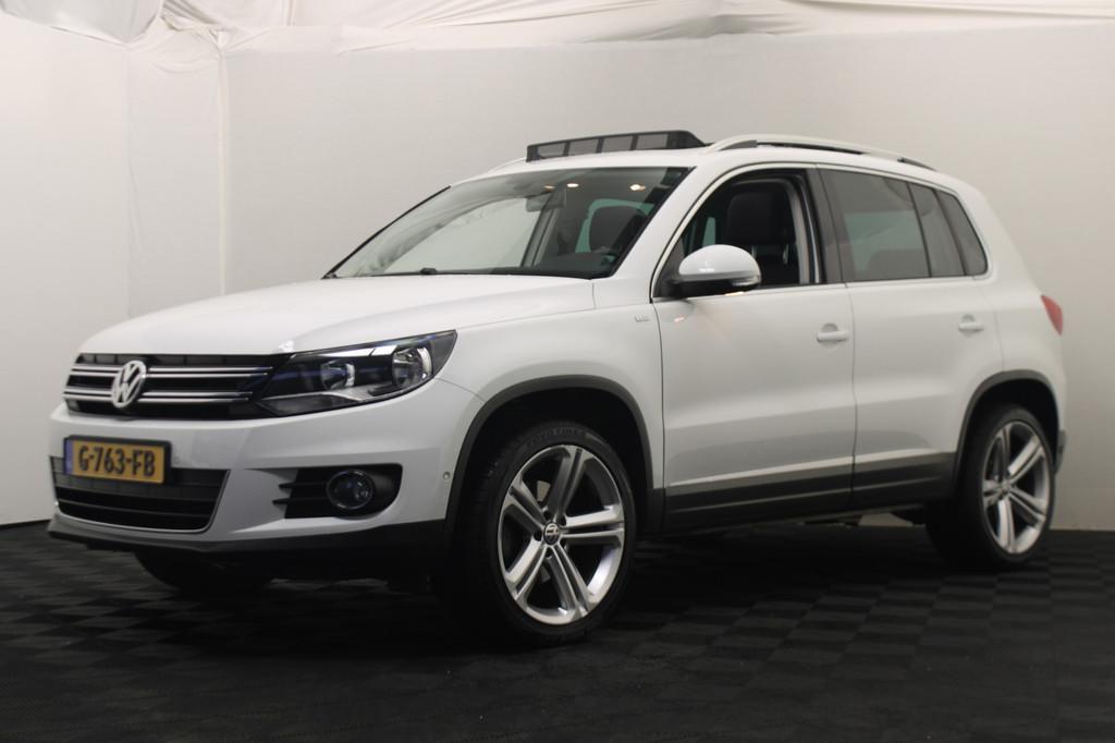 Volkswagen Tiguan 2.0 TDI Sport&Style 4Motion |Pano|Navi| *P, Automaat, Euro 5, Stof, Gebruikt