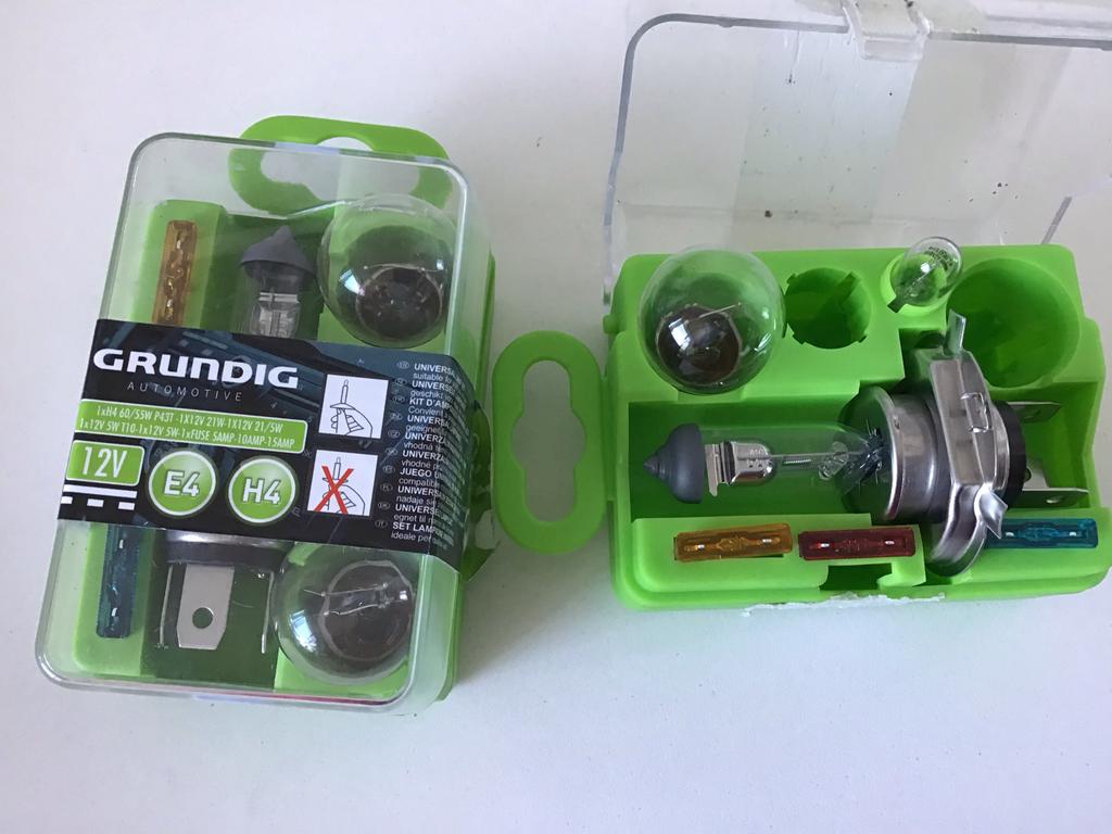 Autolampen set Grundig Automotive en diverse losse lampen, Ophalen of Verzenden, Nieuw, Universele onderdelen