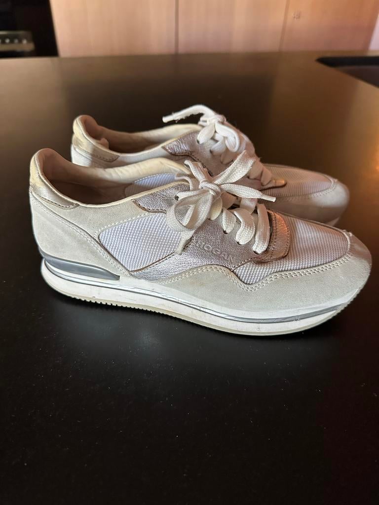 Hogan dames sneakers maat 37,5, Ophalen of Verzenden, Zo goed als nieuw, Wit, Sneakers of Gympen