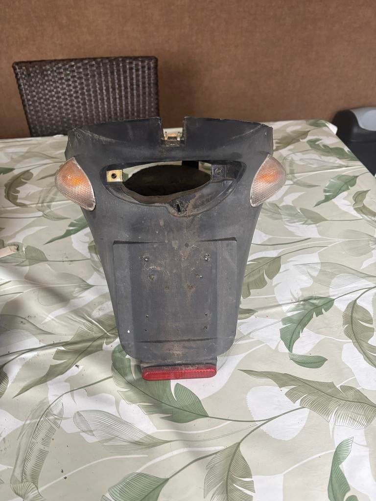 Achterspatbord Speedfight 2 met knipperlichten, Ophalen of Verzenden, Gebruikt, Kap, Peugeot