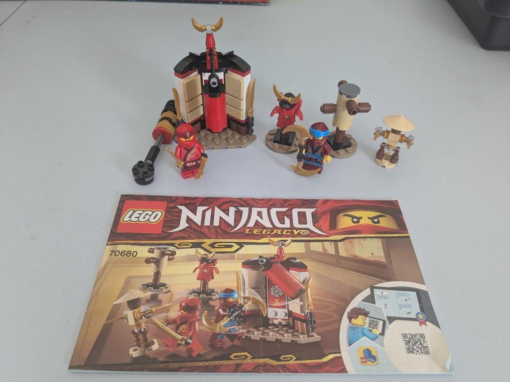 Lego ninjago legacy 70680 Training, Ophalen of Verzenden, Zo goed als nieuw