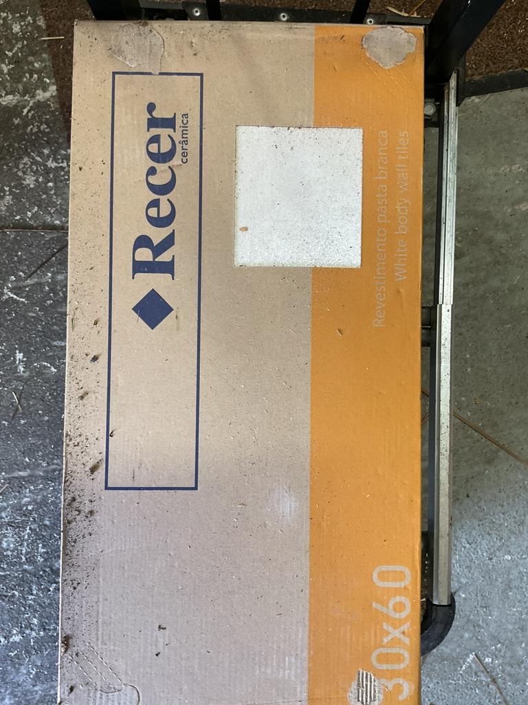 Wandtegels recer 30x60 creme wit, Ophalen, 40 tot 60 cm, Zo goed als nieuw, 10 m² of meer