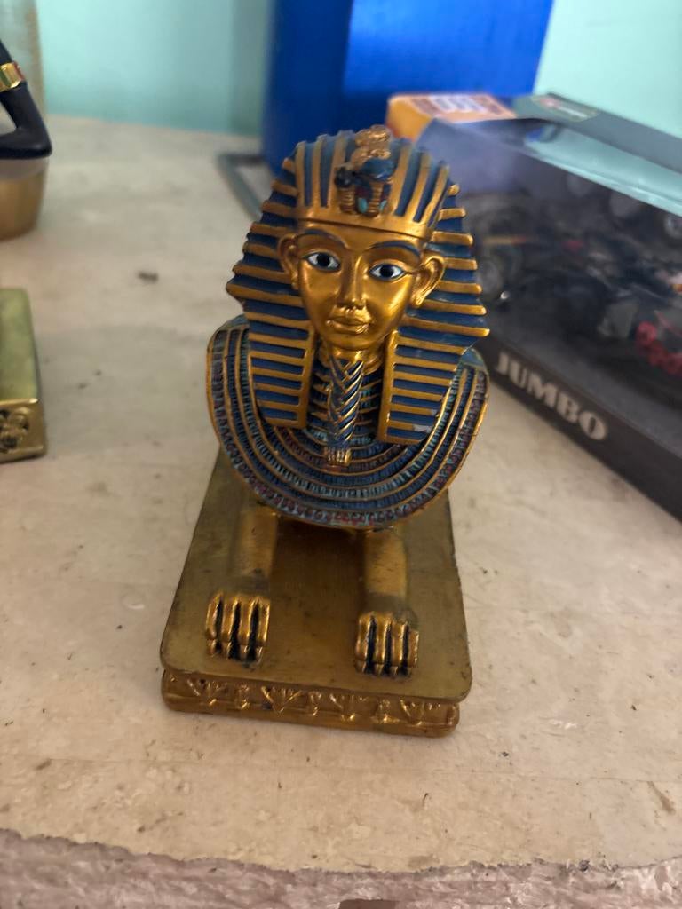 Sphinx Beeldje - Gouden Kleur, Ophalen of Verzenden, Gebruikt, Overige materialen, Abstract beeld