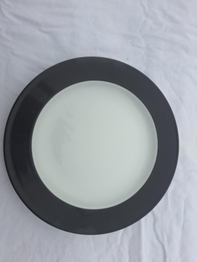 Dibbern bord 28 cm zwarte rand, Ophalen of Verzenden