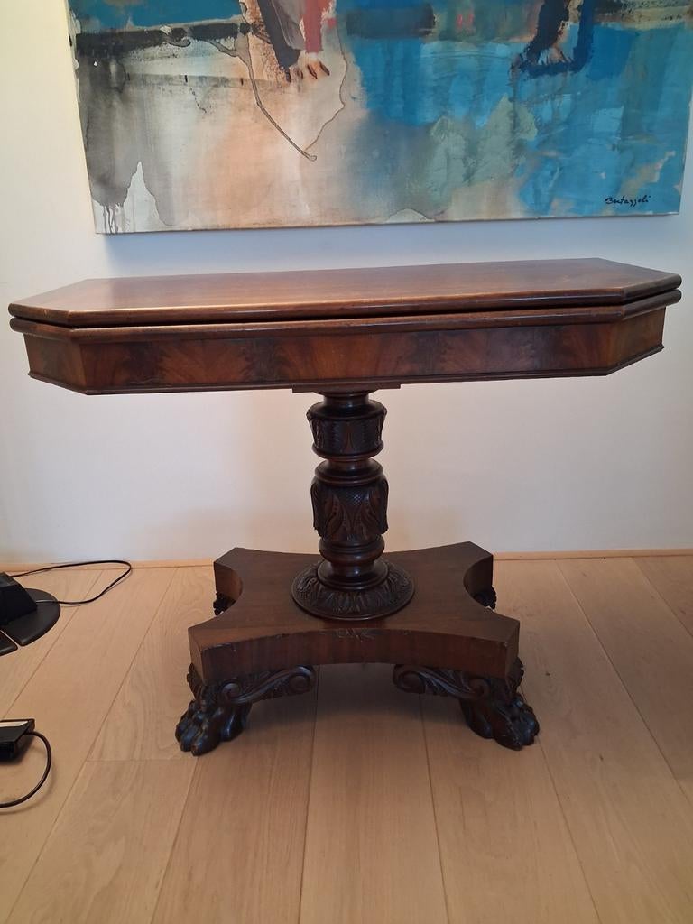 Mahoniehouten engelse speeltafel, Ophalen