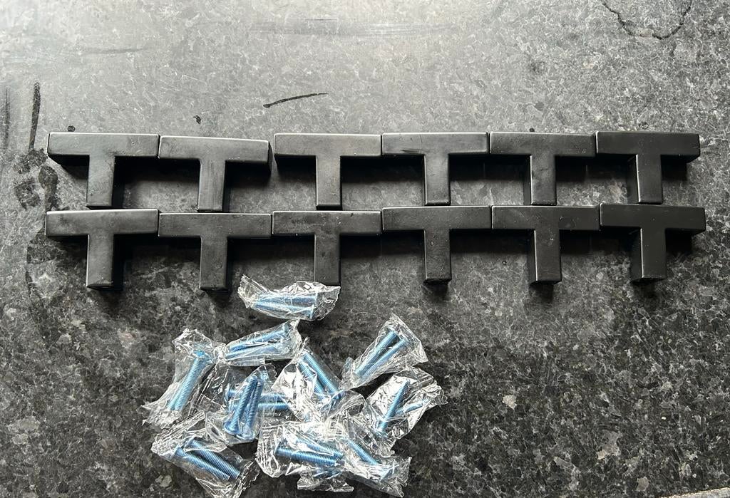 Zwarte kastgreepjes - set, Huis en Inrichting, Minder dan 50 cm, Zwart, Ophalen of Verzenden, Zo goed als nieuw