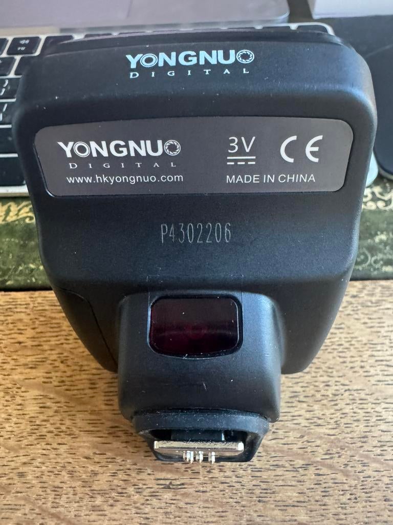 Yongnuo YN560-TX Pro, Ophalen of Verzenden, Zo goed als nieuw, Overige merken