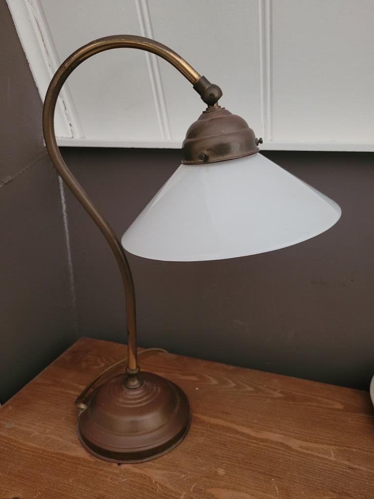 Vintage messing tafellampen (2 stuks) met opaline kap, Huis en Inrichting, Ophalen, Gebruikt, Vintage, Glas