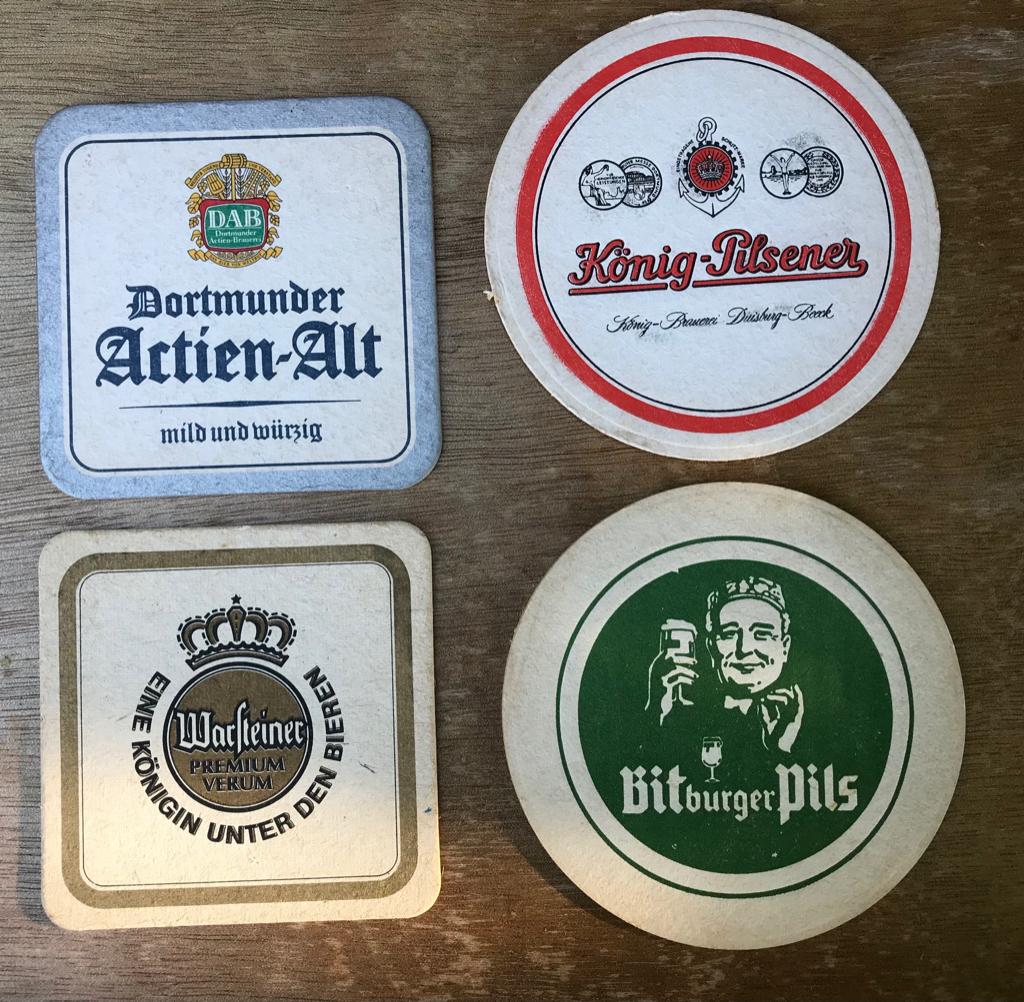Bierviltje Dortmunder Alt Bier - Warsteiner - Bitburger pils, Ophalen of Verzenden, Zo goed als nieuw, Viltje(s), Overige merken