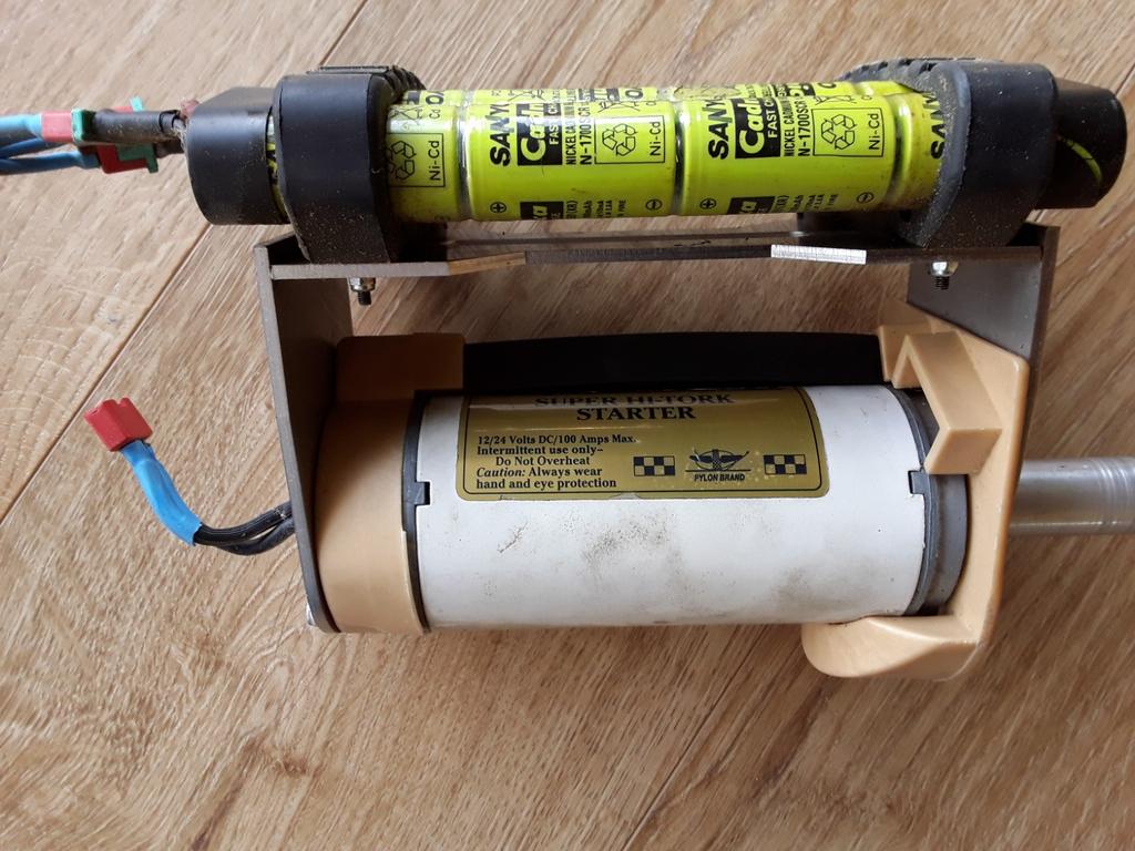 Dynatron startmotor met vrijloop startpen, Ophalen of Verzenden, Gebruikt, Nitro, Helikopter