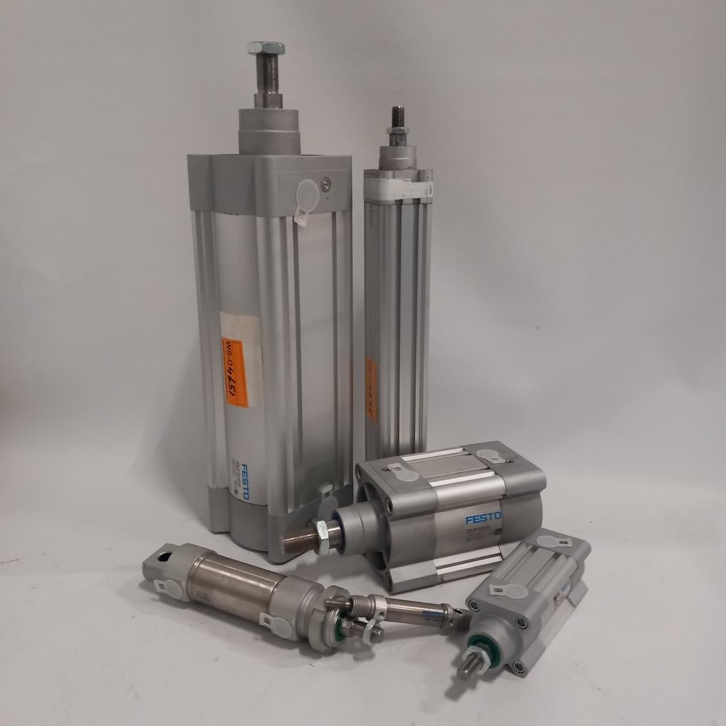 Webshop met diverse nieuwe pneumatische cilinders o.a.Festo, Ophalen, Nieuw