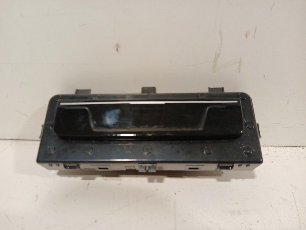 Bedieningspaneel diversen Volkswagen Golf, Onderdelen@venauto.nl, Van der Ven Autorecycling B.V., Gebruikt, Ettenseweg 76, 4706 PB Roosendaal, The Netherlands