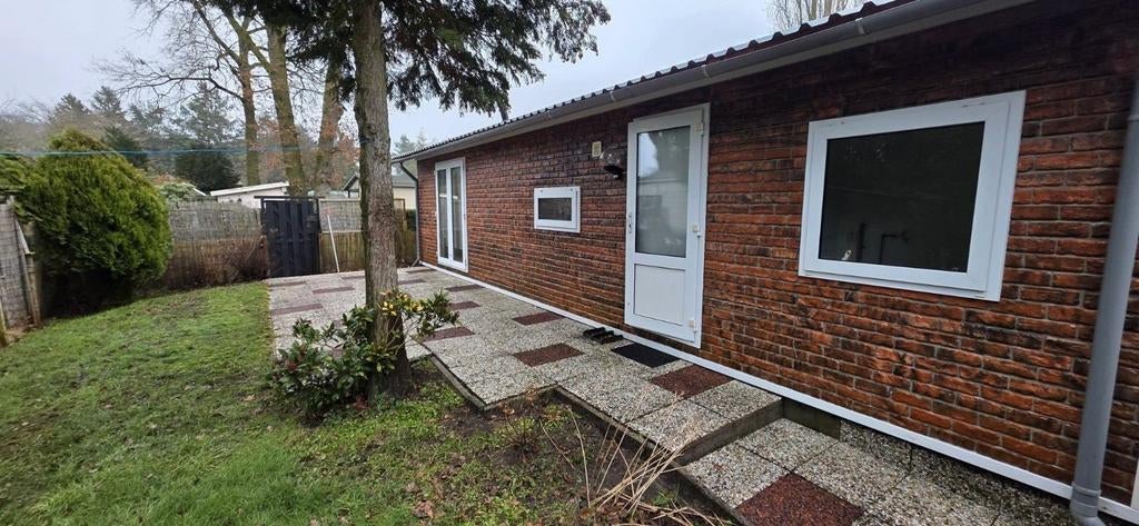 Onderhoudsarme recreatiewoning, 2 slaapkamers, eigen grond., Huizen en Kamers, Recreatiewoningen te koop, 45 m², Overige soorten