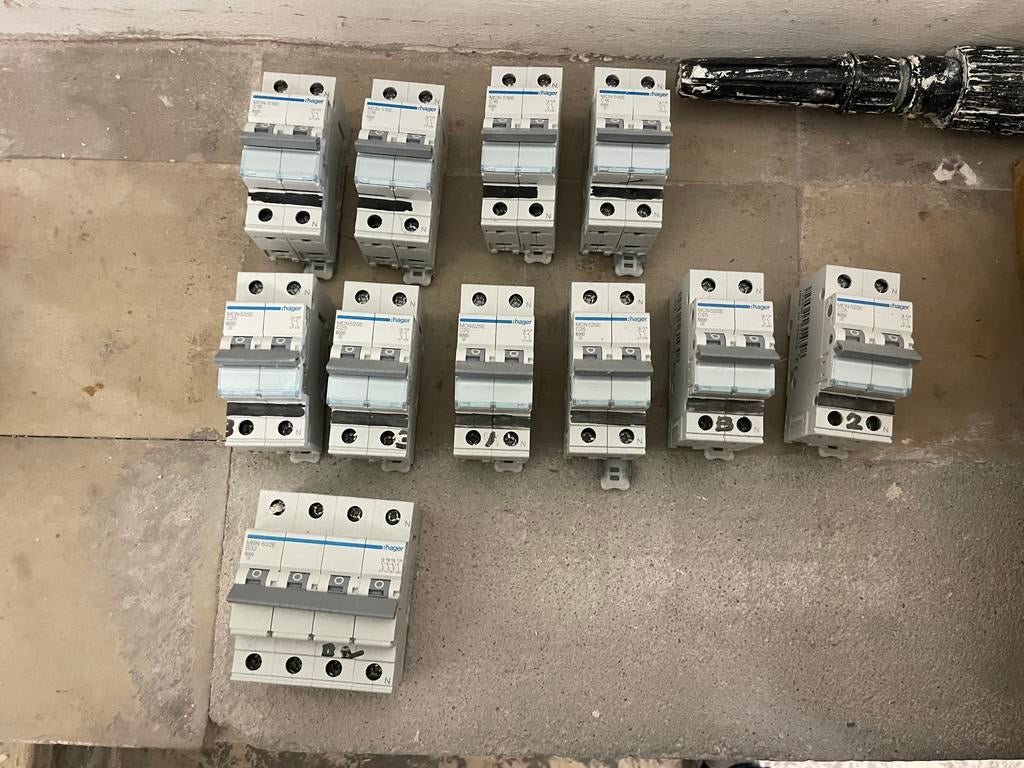 Hager automaten - 1 jaar gebruikt, Ophalen of Verzenden, Gebruikt, Schakelaar