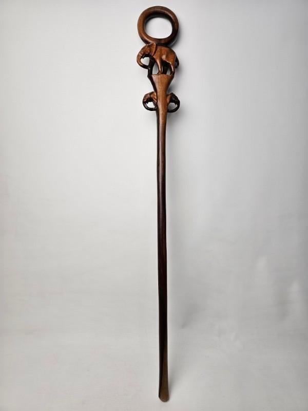 # Houten Wandelstok met Olifanten. Erg gaaf en apart. 96 cm, Ophalen, Gebruikt