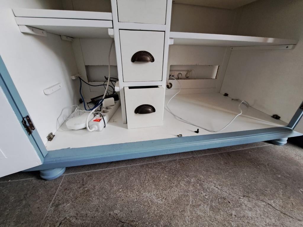 Computerkast, Huis en Inrichting, Ophalen, Gebruikt, Computerkast, Grenenhout