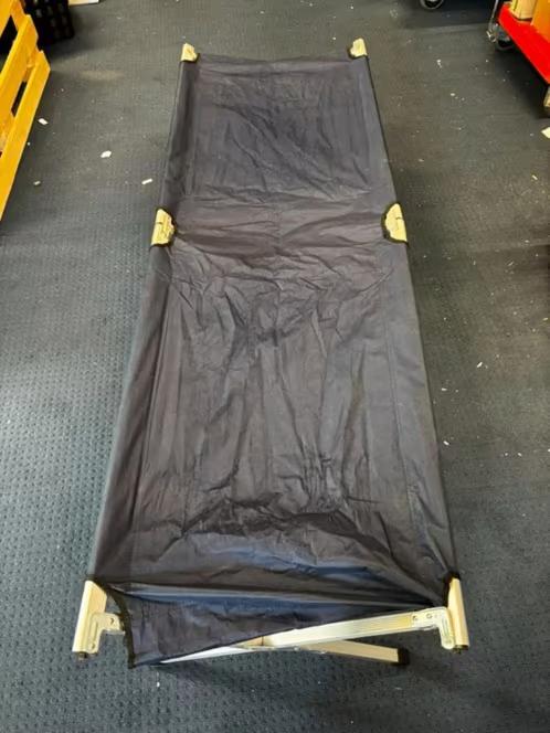 GEBRUIKT! Veldbed opvouwbaar blauw 190x63x42 cm €13,99, Ophalen of Verzenden, Gebruikt, Overige