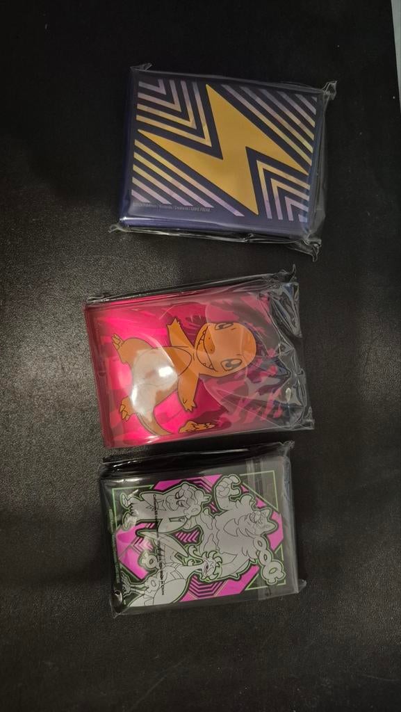 Pokémon sleeves, Ophalen of Verzenden, Zo goed als nieuw