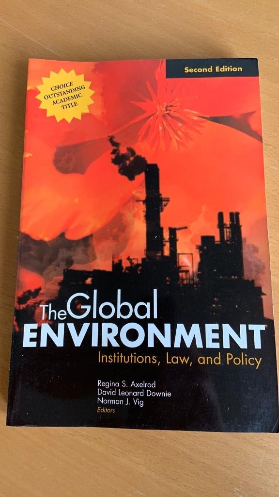 The Global environment - institutions, law, and policy - Re, Boeken, Ophalen of Verzenden, Zo goed als nieuw, Management
