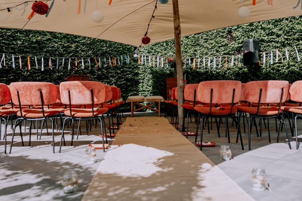 Bruiloftdecoratie wit - blauw - terracotta, Ophalen, Zo goed als nieuw