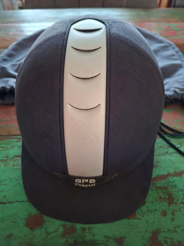 Paardrijhelm, rijhelm, rijcap merk Pikeur, maat 56, Dieren en Toebehoren, Ophalen, Gebruikt, Dressuur, Cap