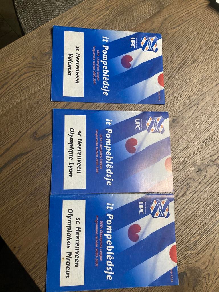 3 VERSCHILLENDE PROGRAMMABOEKJES HEERENVEEN CHAMPIONS LEAGUE, Ophalen of Verzenden, Zo goed als nieuw, Overige binnenlandse clubs