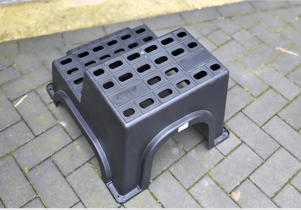 Milenco MGI dubbele Camper/ caravan opstap!, Ophalen, Zo goed als nieuw