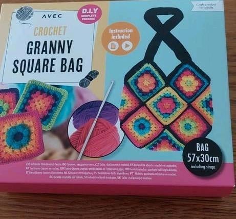 GRANNY SQUARE BAG.Jaren 70,tas om te haken, compleet !!, Hobby en Vrije tijd, Ophalen of Verzenden, Nieuw, Haken, Patroon of Boek