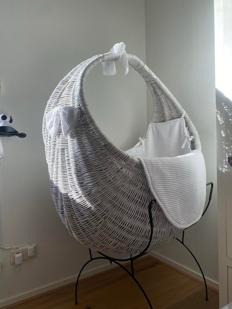 Mooie Celine wieg - opnieuw bekleed!, Ophalen, Gebruikt, Wieg