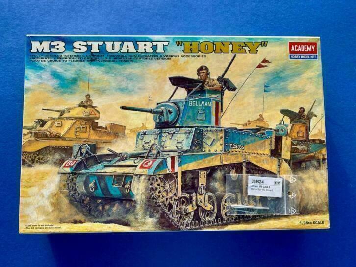 academy	1399	M3 STUART "HONEY"	1/35 W/alu loopje, Overige merken, Tank, 1:32 tot 1:50, Nieuw