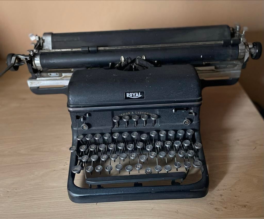 Mooie oude typmachine van Royal, Diversen, Typemachines, Ophalen, Gebruikt