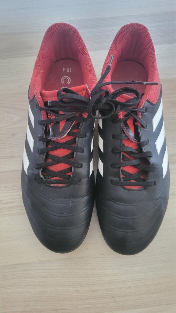 Adidas voetbalschoen 40 41 in perfecte staat, Ophalen of Verzenden, Schoenen